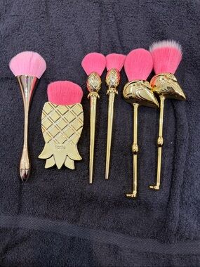 Tarte Makeup Brushes